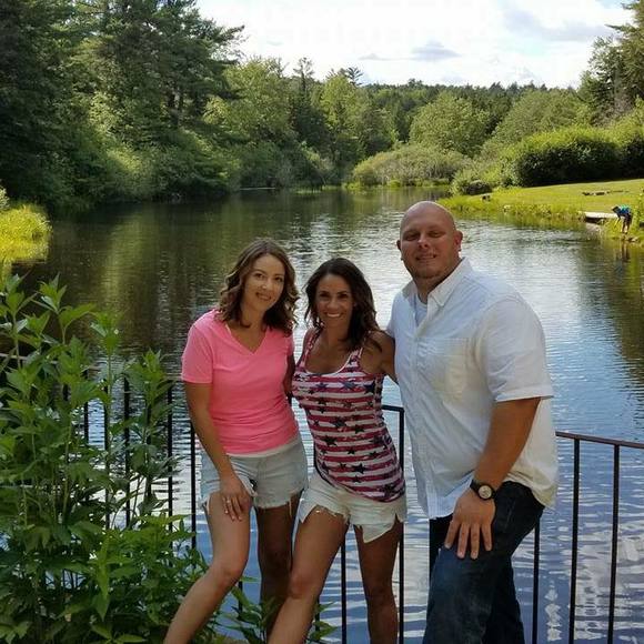 Meet your Posher, Mary-louise - Picture 1 of 1